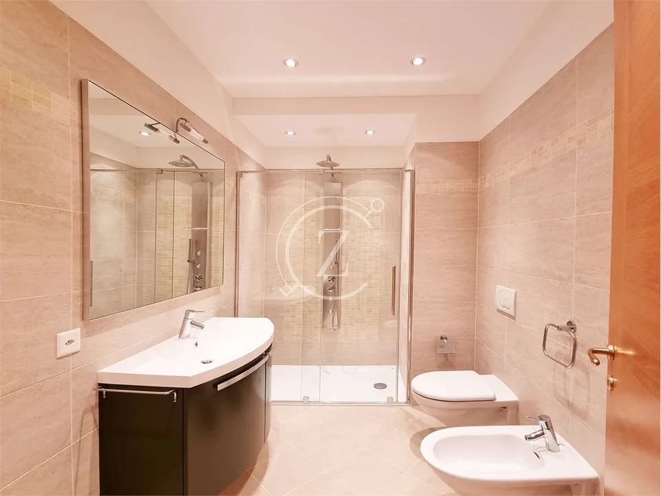 Appartement 4,5 pièces avec jardin à Castagnola – photo 12 sur 13