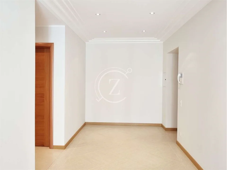 4.5 room apartment with garden in Castagnola