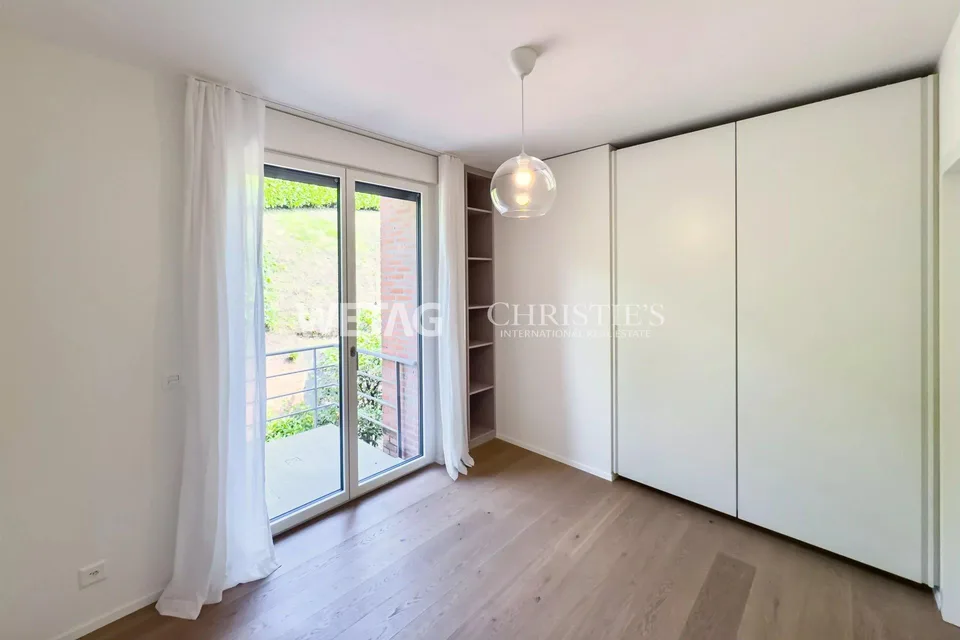 Lugano-Porza: Reihenhaus mit privatem Garten & Seeblick zu verkaufen, auch als Zweitwohnsitz möglich – Foto 10 von 13