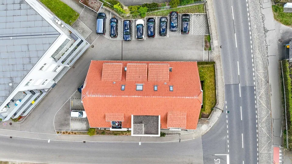 Abitare piccolo. Godere molto. Appartamento 2.5 locali a Mauensee – foto 14 di 15