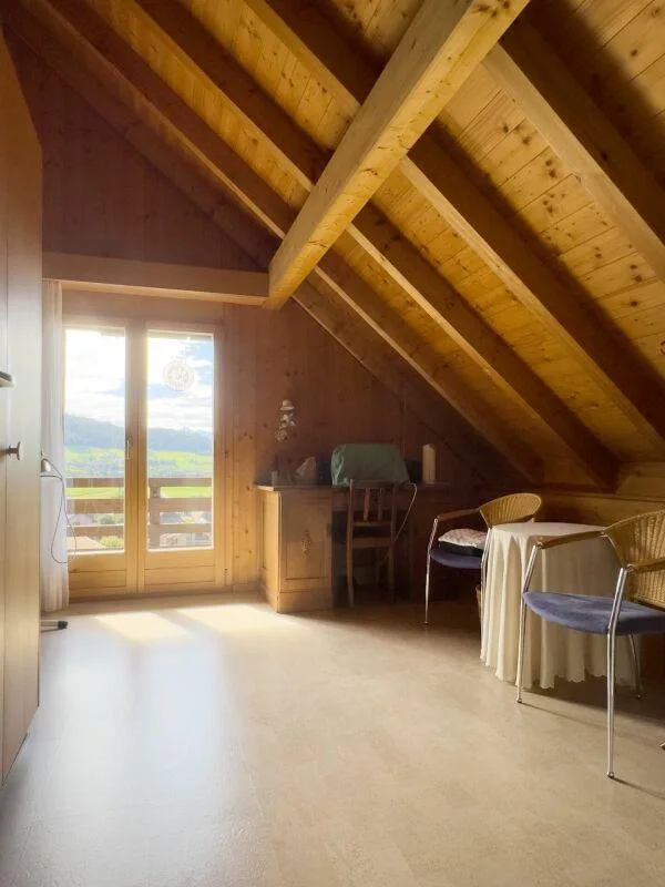 Ideally located between Thun and Bern - approximately 15 minutes to Thun, approximately 25 minutes to Bern. – photo 15 of 30