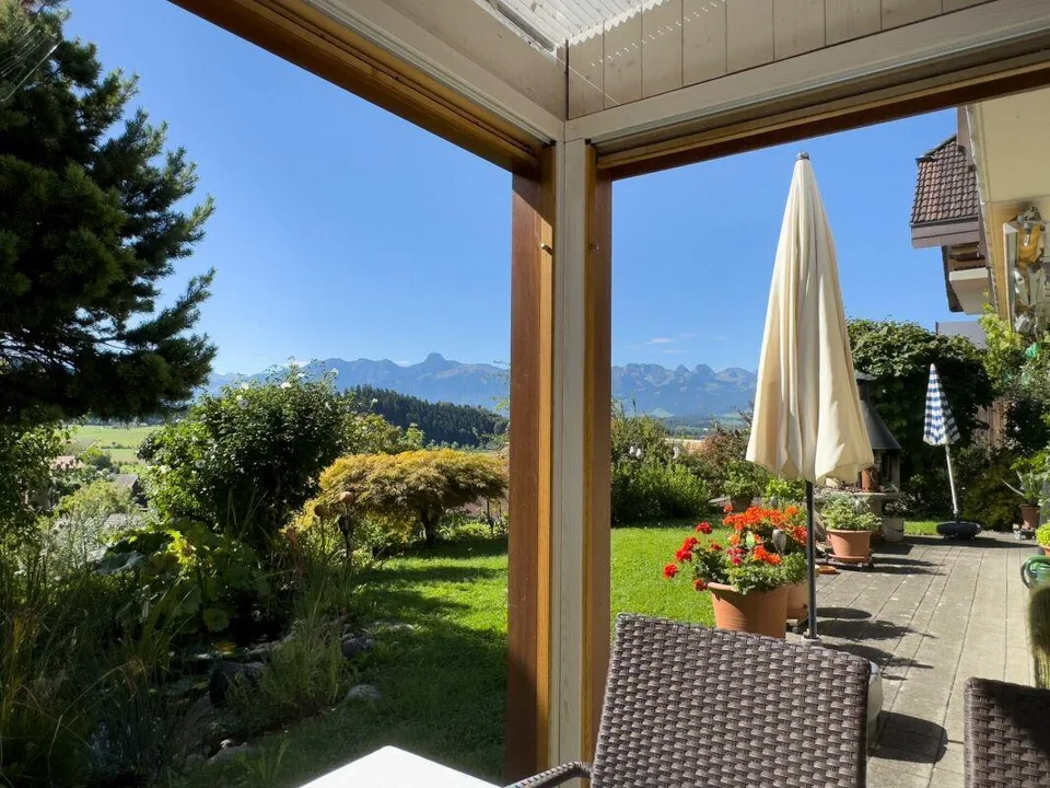 Ideally located between Thun and Bern - approximately 15 minutes to Thun, approximately 25 minutes to Bern. – photo 23 of 30