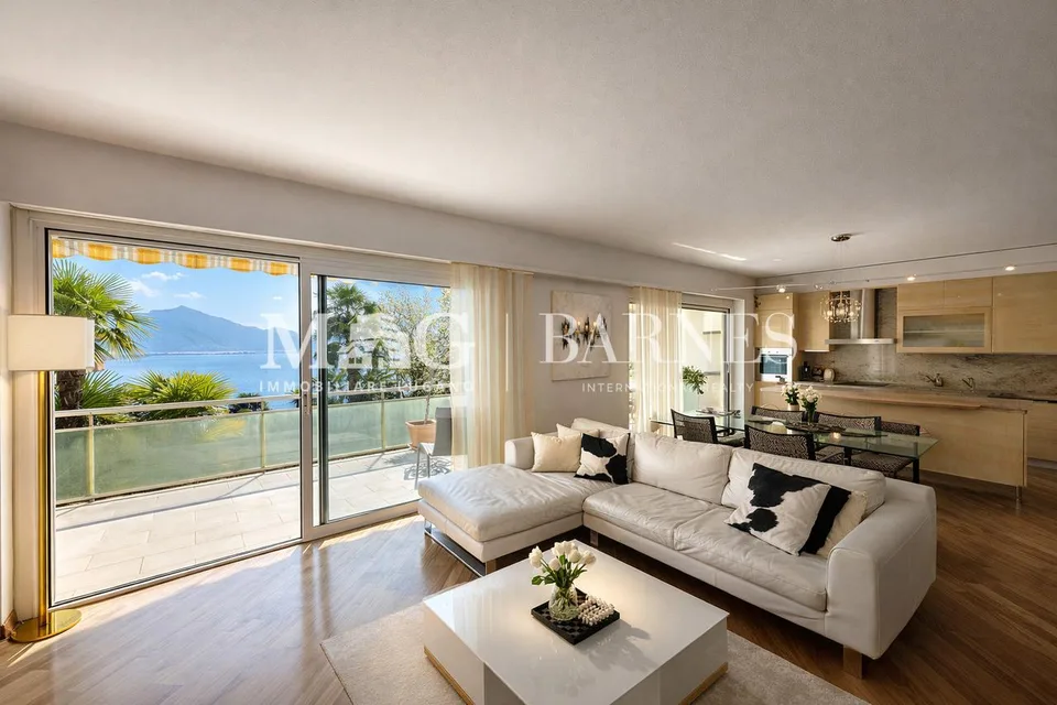 Lugano, Castagnola: Appartamento 4 locali con vista lago e box privato