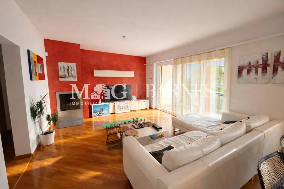 Lugano, Castagnola: Appartamento 4 locali con vista lago e box privato – Foto 7 von 9