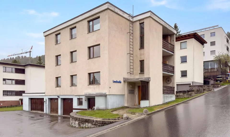 Charmante 4.5-Zimmerwohnung an ruhiger Lage in Davos Platz