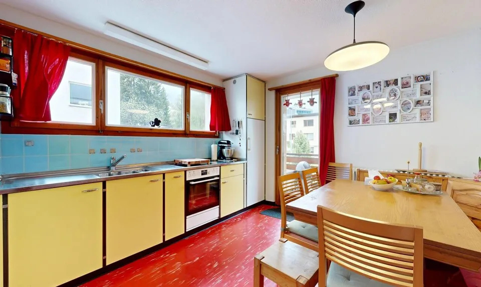 Charmante 4.5-Zimmerwohnung an ruhiger Lage in Davos Platz