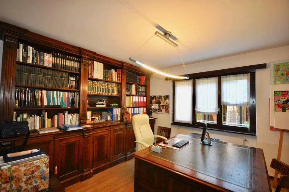 10 Zimmer Villa in Magliaso – Foto 9 von 18
