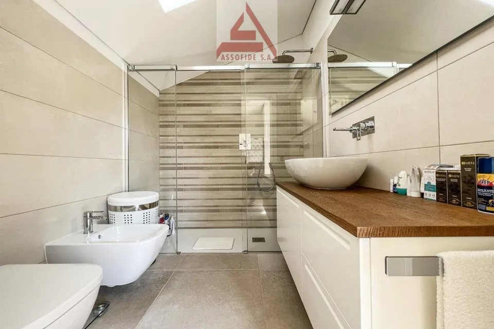 Maisonettewohnung mit offener Sicht / Appart. duplex con vista aperta