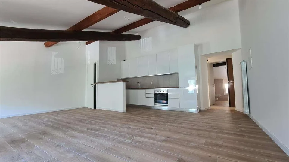 MENDRISIO CAPOLAGO: 3.5 LOC. VISTA LAGO - secondario