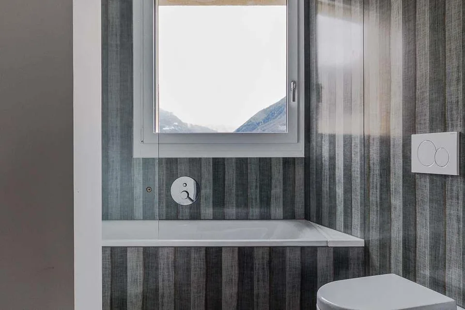 Appartement moderne de 4,5 pièces avec vue sur le lac et toit-terrasse – photo 10 sur 13