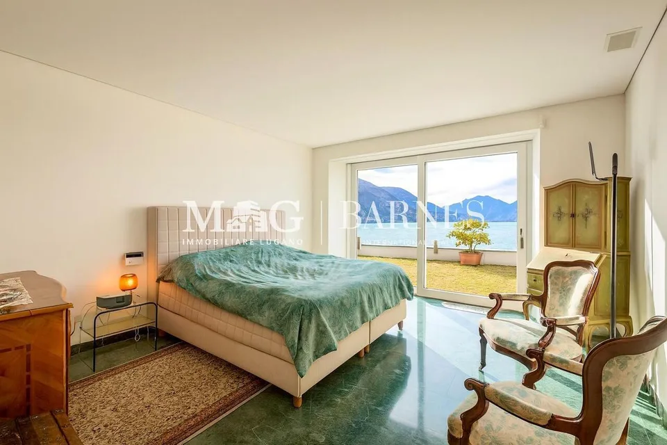 Lugano, Castagnola: Appartamento vista lago con piscina e giardino – Foto 13 von 16