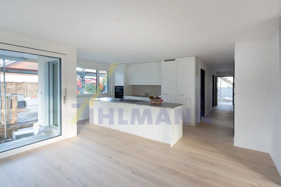 Stilvolle 4.5-Zimmer-Gartenwohnung mit grosszügigem Aussenbereich