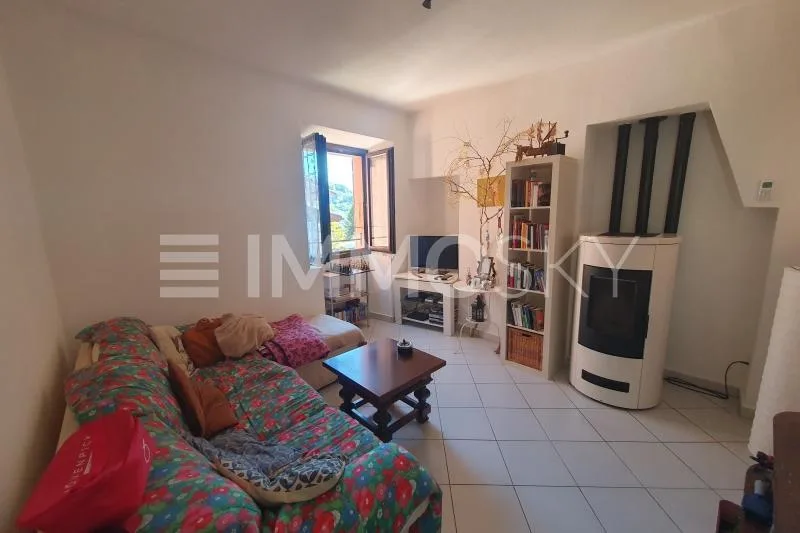 Interessante opportunità immobiliare su più livelli