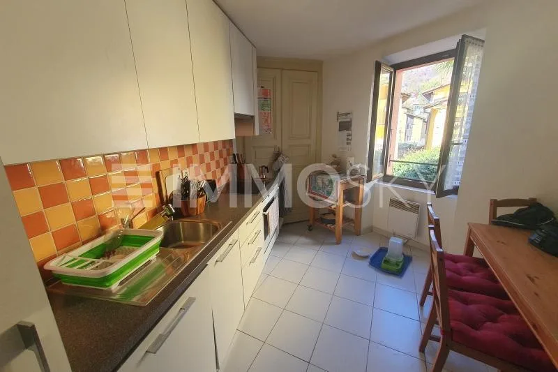 Interessante opportunità immobiliare su più livelli