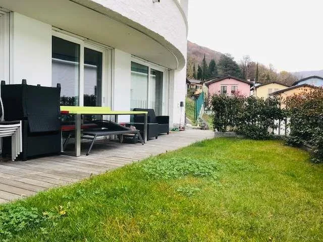 Villetta elegante alto standing con giardino privato