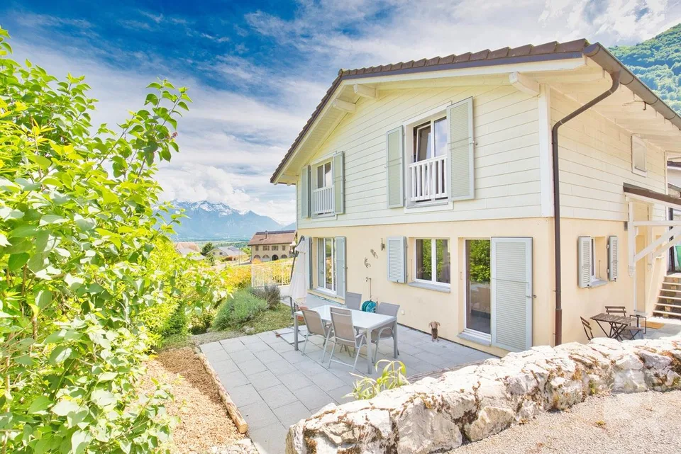 Magnifica casa a schiera con garage – foto 28 di 30
