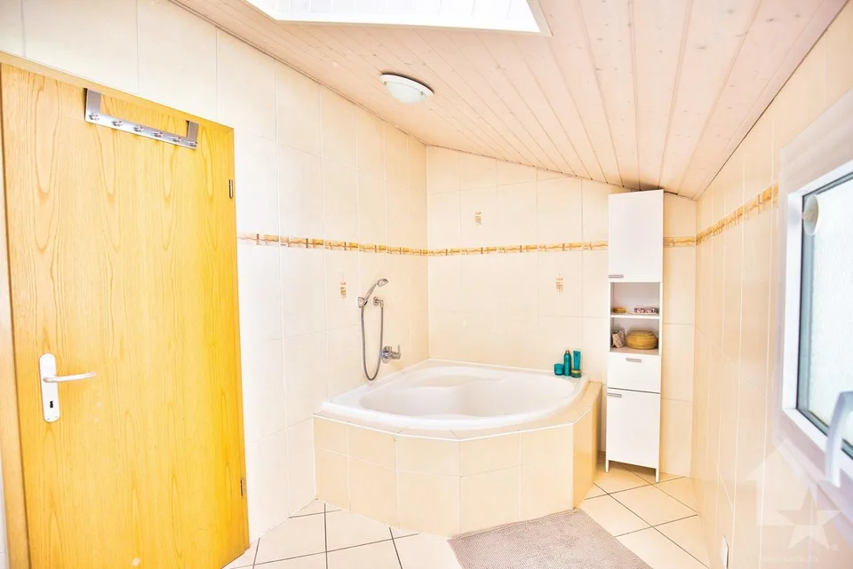 Magnifica casa a schiera con garage – foto 21 di 30