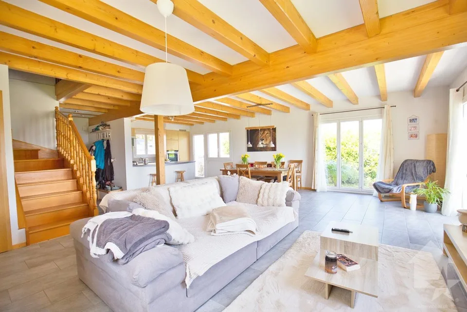Magnifica casa a schiera con garage – foto 6 di 30
