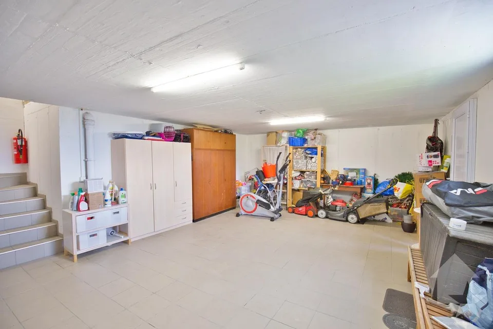 Magnifica casa a schiera con garage – foto 26 di 30