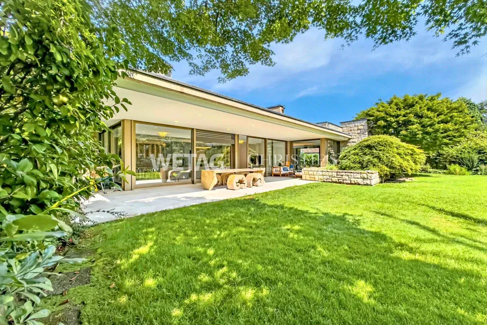Lugano-Magliaso: prächtige Villa mit Innenpool, direkt am Luganersee