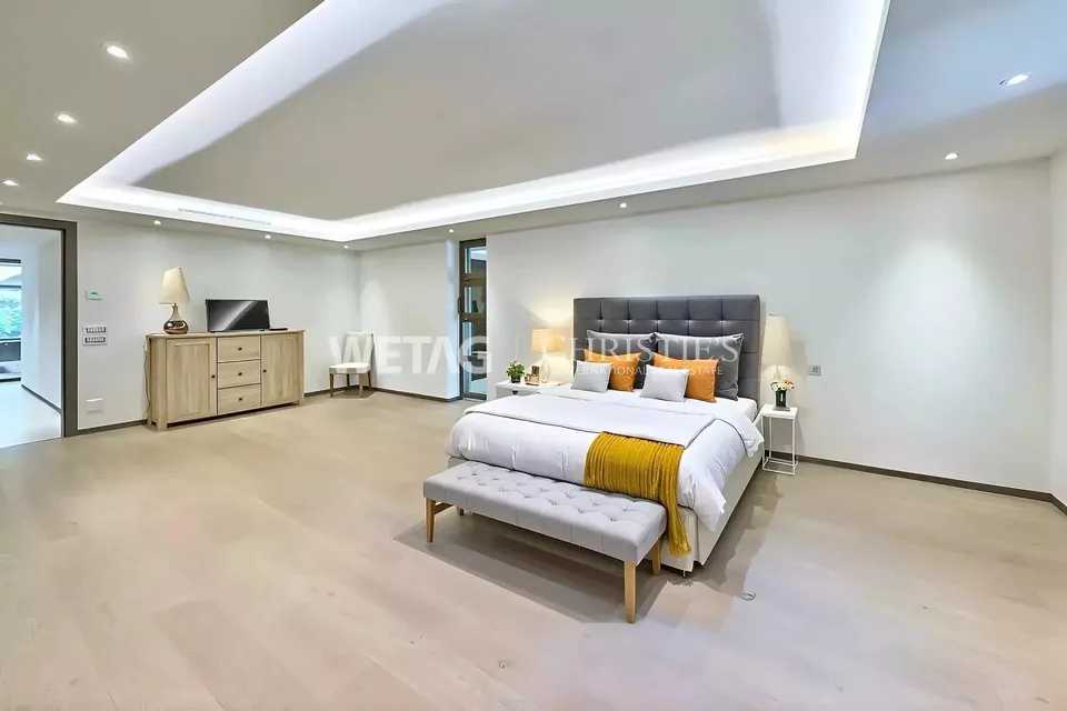 Lugano-Magliaso: magnificent villa with indoor pool, directly on Lake Lugano – photo 8 of 13