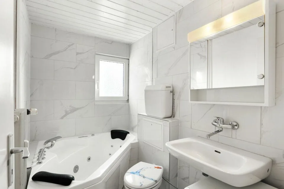Appartamento di 4 locali con balcone & parcheggio esterno a Salmsach – foto 15 di 19