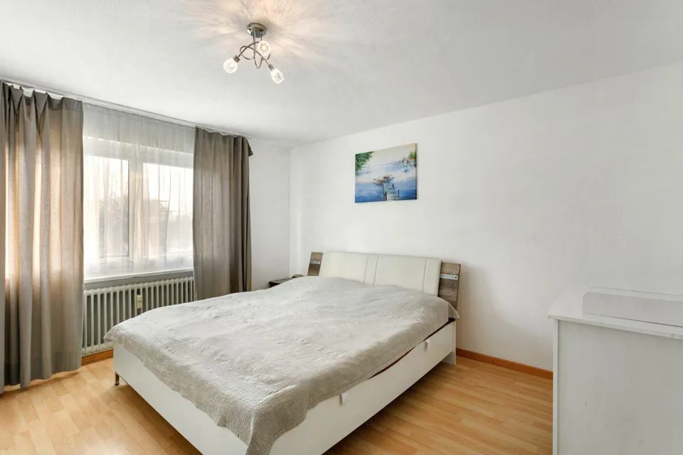 Appartamento di 4 locali con balcone & parcheggio esterno a Salmsach – foto 12 di 19