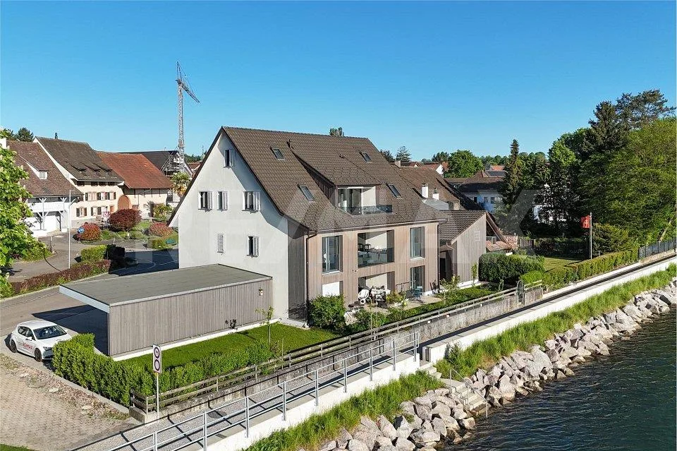 Rheinblick - Feeling wie in den Ferien - 4.5-Zimmer-Maisonette-Wohn...