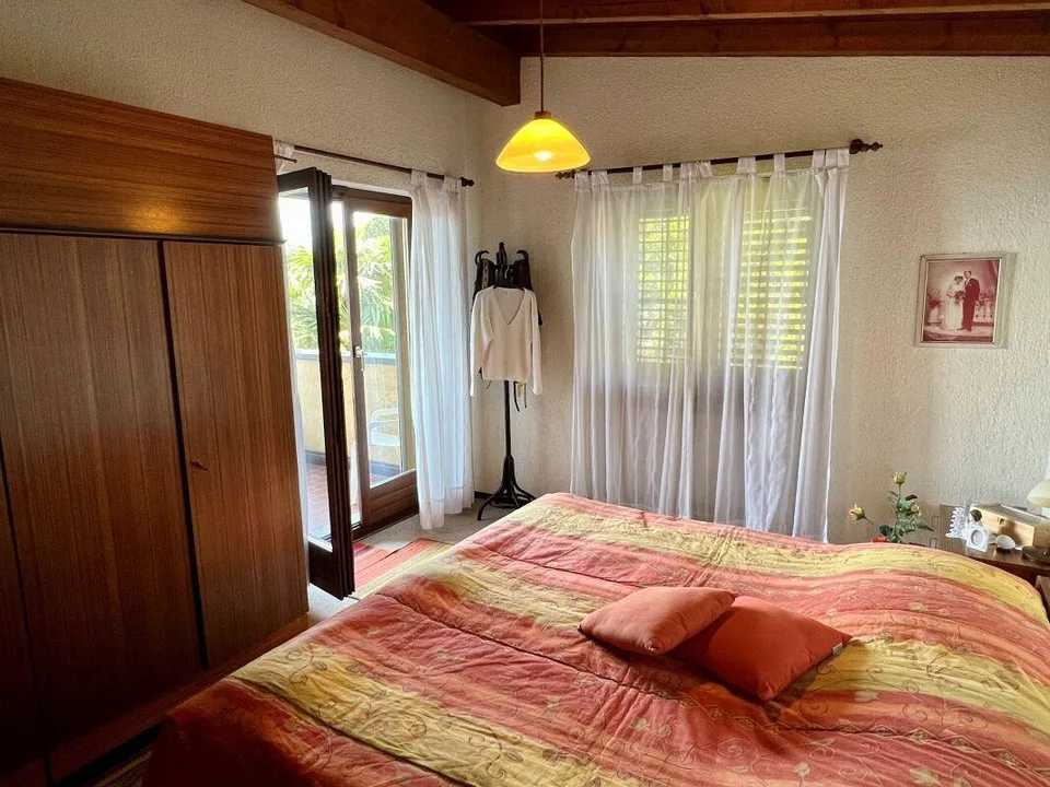 Prächtiges und charakteristisches Haus im Grünen – Foto 11 von 13