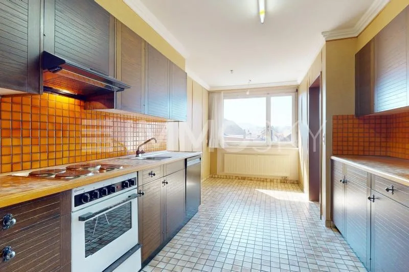Beautiful bright apartment with balcony