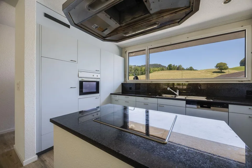 Geräumiges 4.5-Zimmer-Duplex mit Aussicht in Eschenbach