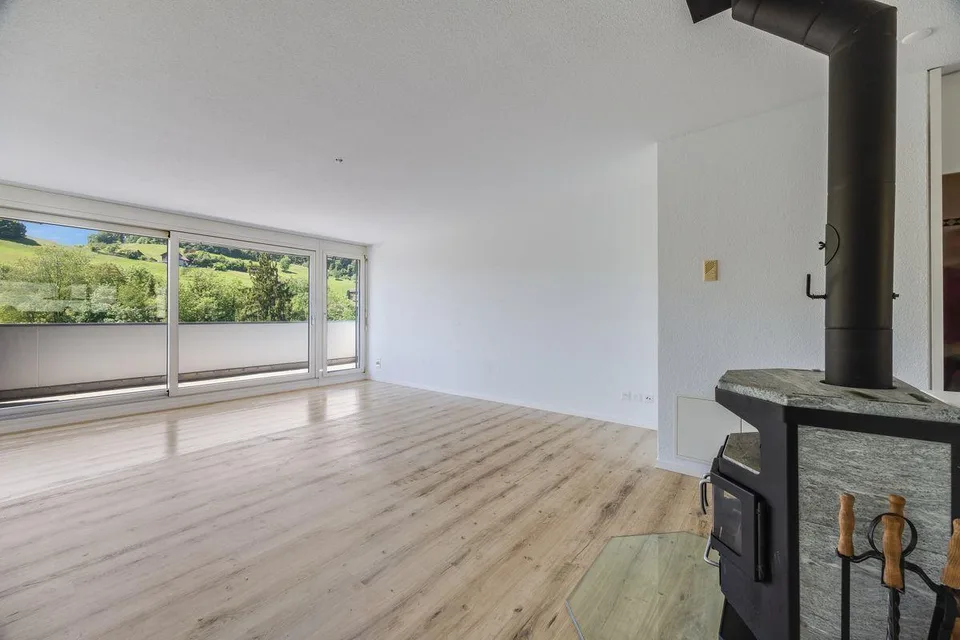 Geräumiges 4.5-Zimmer-Duplex mit Aussicht in Eschenbach