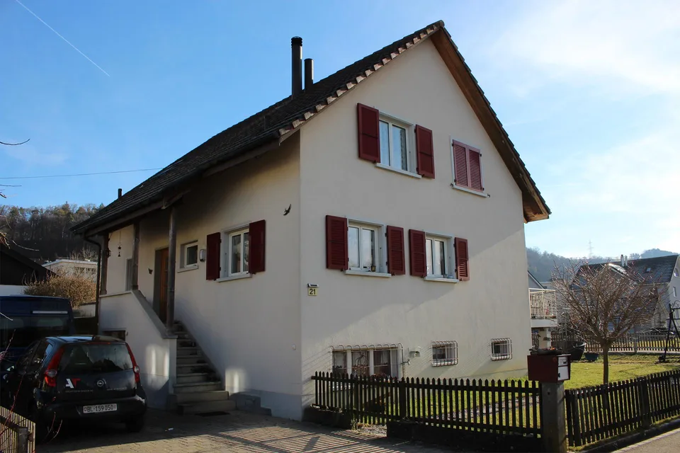 Charmant maison de famille de 7,5 pièces dans un quartier calme de Bubendorf