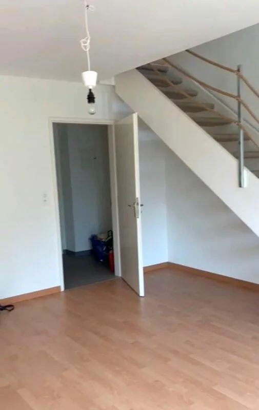 Bel appartement maisonnette avec balcon dans un quartier calme