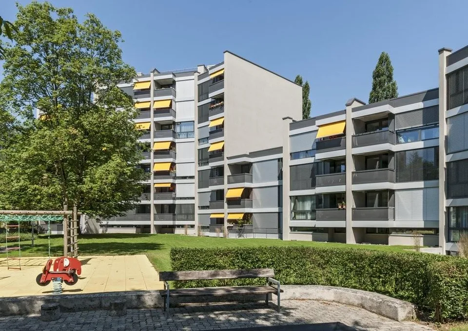 Komfortabel wohnen in sanierter Überbauung