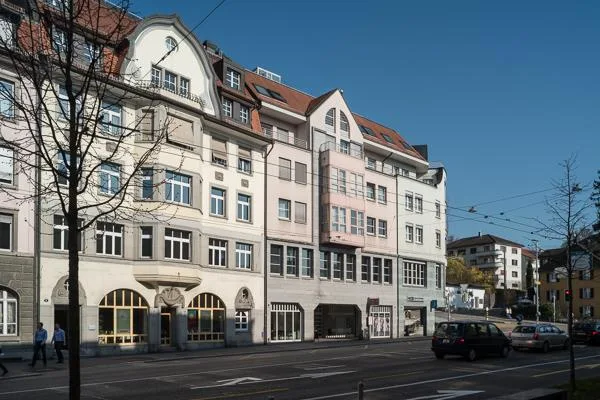 einmalige Dachwohnung mit viel Charme!