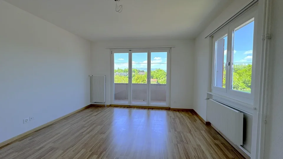 Helle 3-Zimmer-Wohnung mit Balkon in Murgenthal  sofort verfügbar!