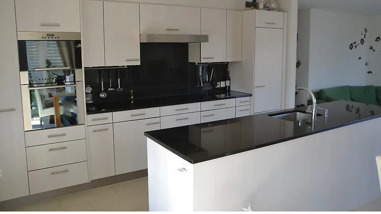 4½ ZI-WOHNUNG IN HORGEN (ZH), MÖBLIERT