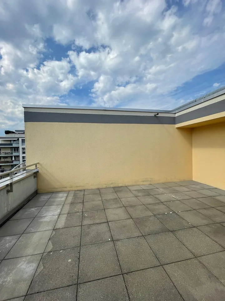 Spacious and bright accommodation