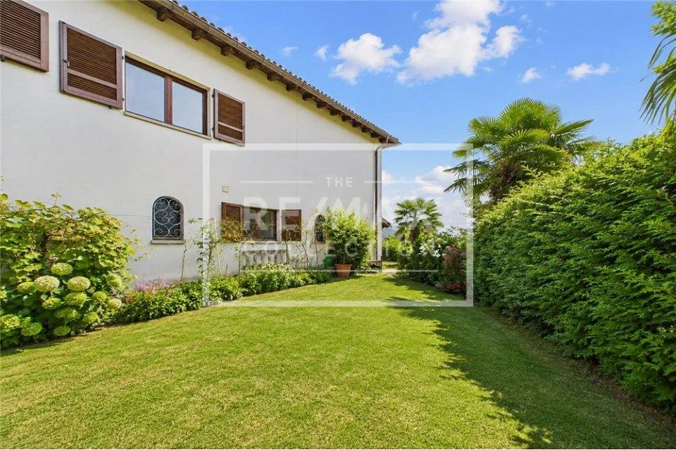 In affitto - 3,5 locali con splendida vista e giardino