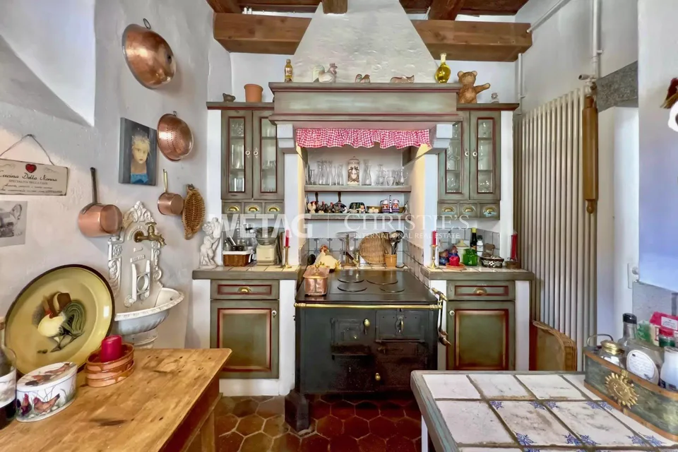Lago Maggiore: Villa storica impressionante in vendita a Golino – foto 8 di 13