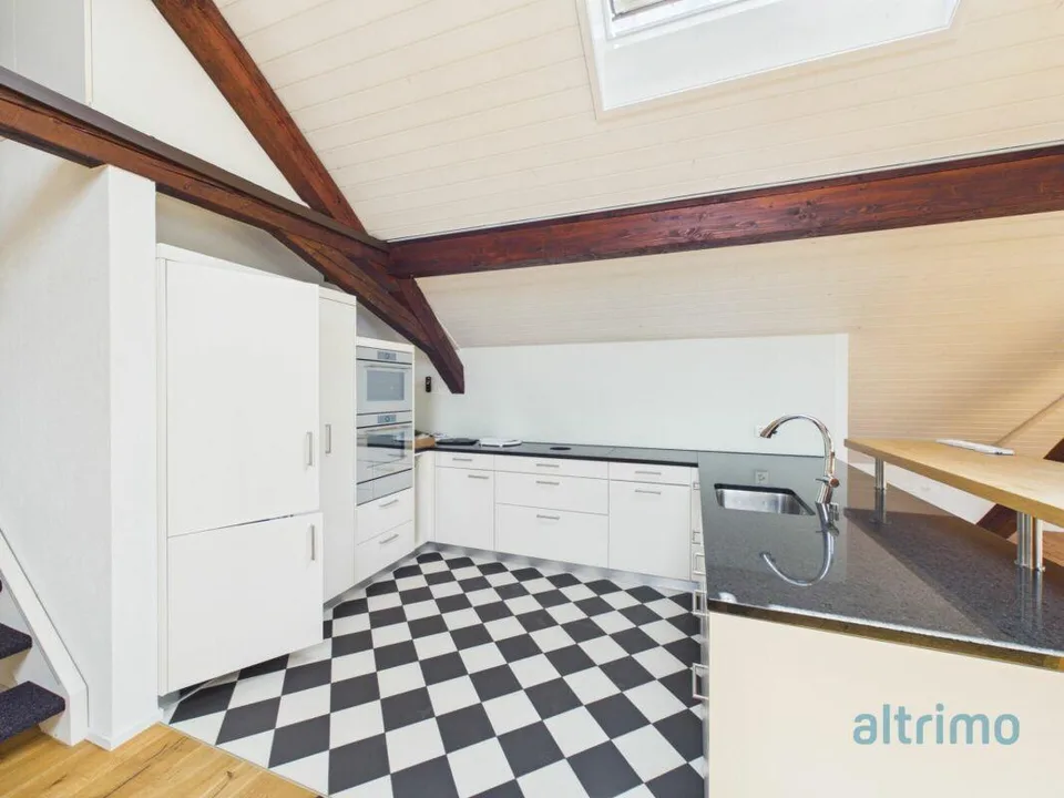 Grosszügige Dachwohnung mit 178m2!