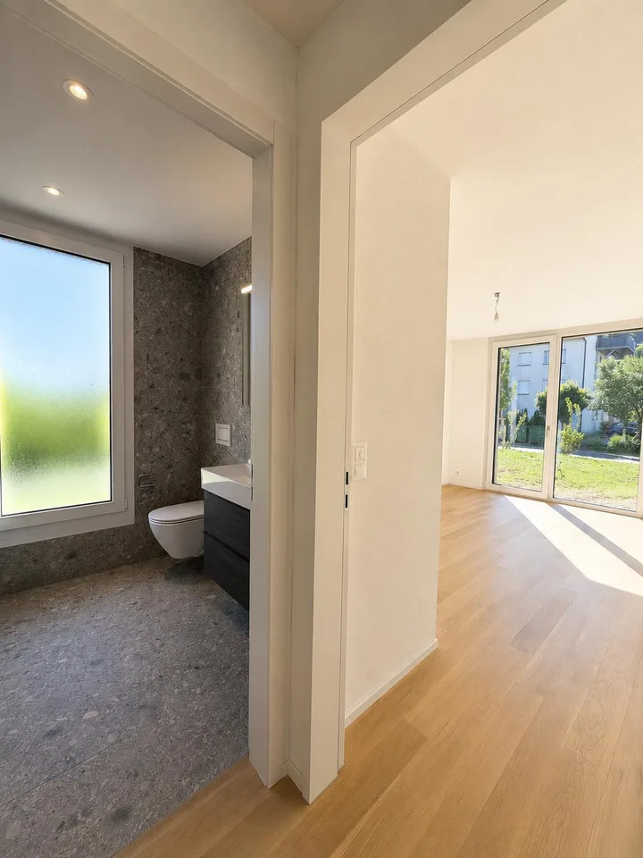 Exklusive 4.5-Zimmer-Wohnung mit privater Inhouse-Lösung – Foto 7 von 9