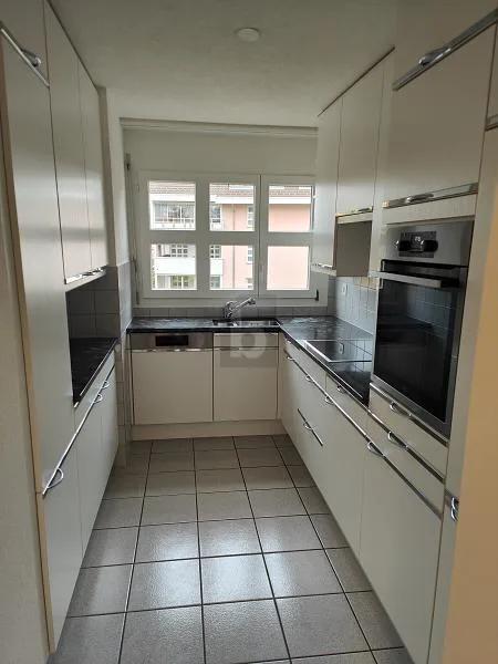 FAMILIENFREUNDLICH MIT GROSSEM BALKON
