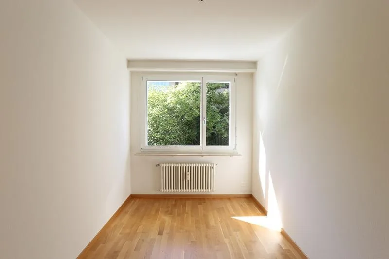 Habiter dans le vert à Binningen - Appartement-maisonnette 4,5 pièces avec caractère de maison – photo 9 sur 13