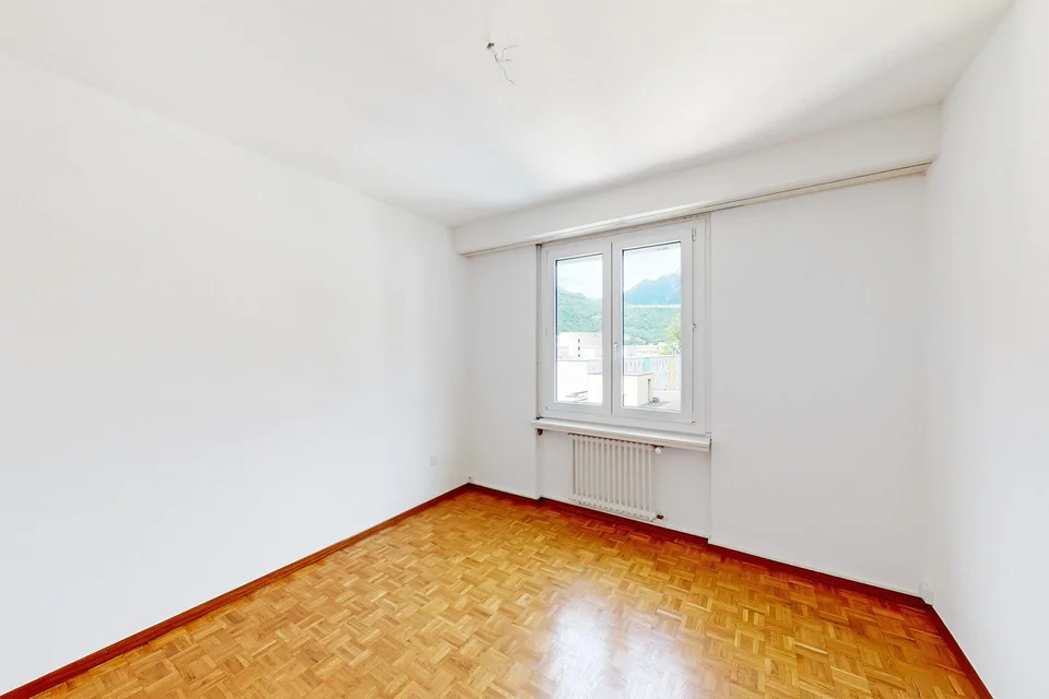 Spazioso con balcone e splendida vista sui castelli – foto 9 di 11