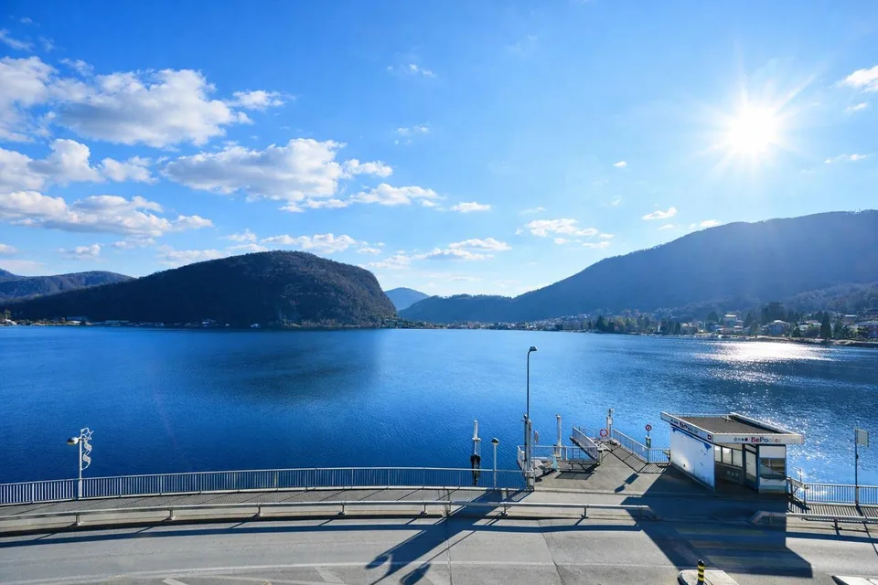 Appartamento completamente ristrutturato con vista lago a Ponte Tresa