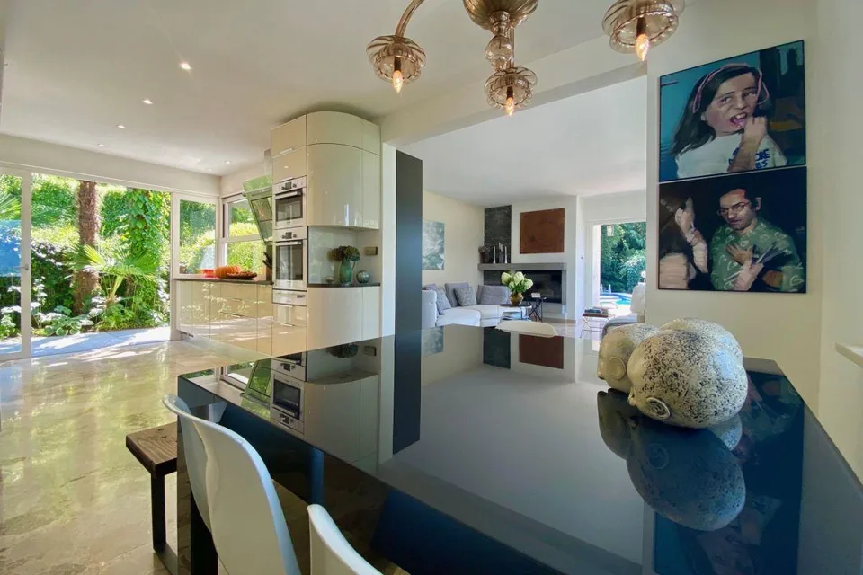 Villa exclusive avec vue panoramique sur la mer à 180° et absolue intimité – photo 18 sur 29