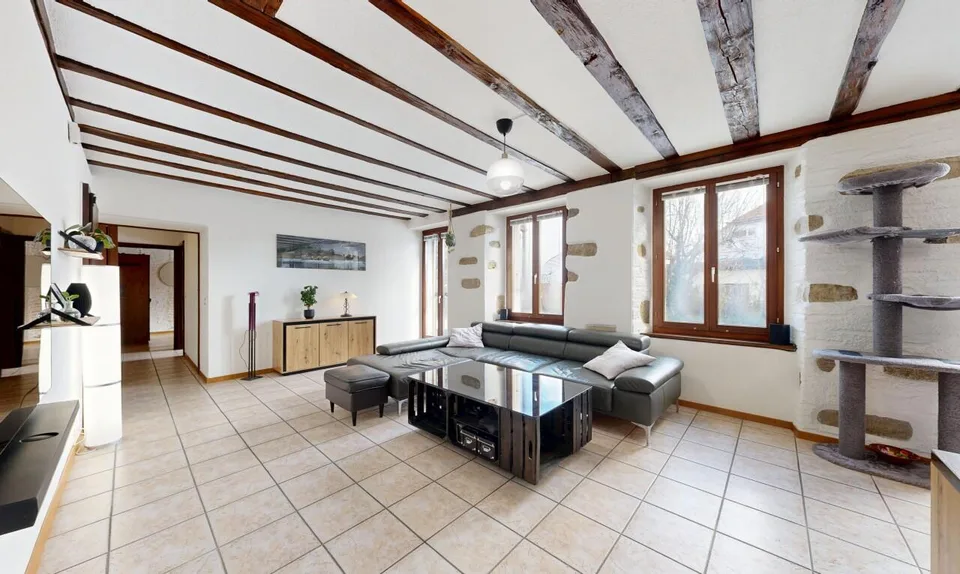Appartement lumineux 4.5 pièces avec jardin – Quartier calme