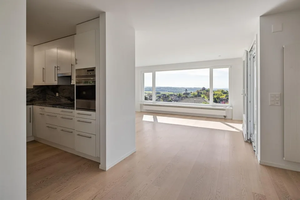 Terrassenhaus mit Panorama-Aussicht, Pool und Sonnenterrasse – Foto 7 von 13